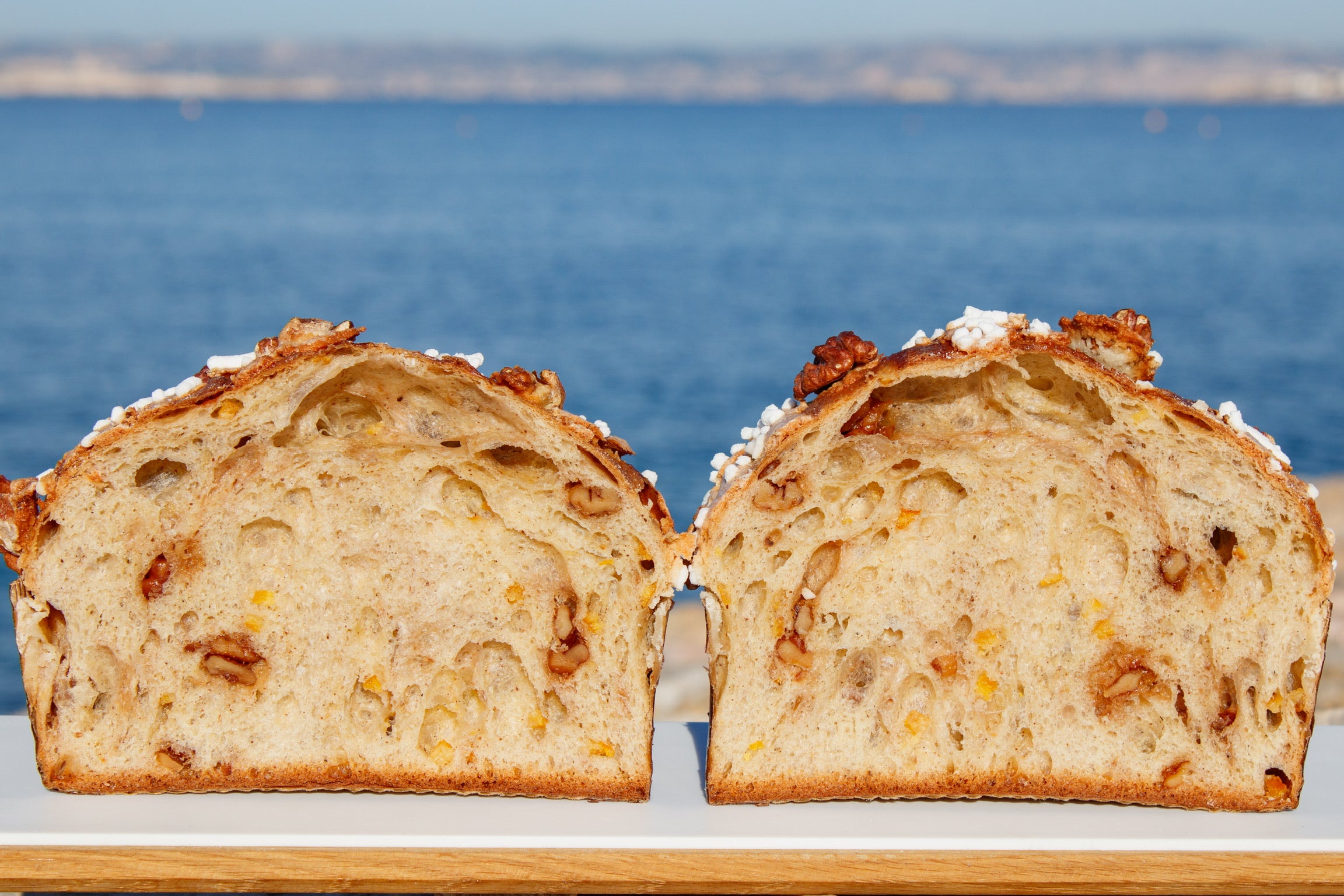 Panettone mandarines confites, noix caramélisées et cannelle